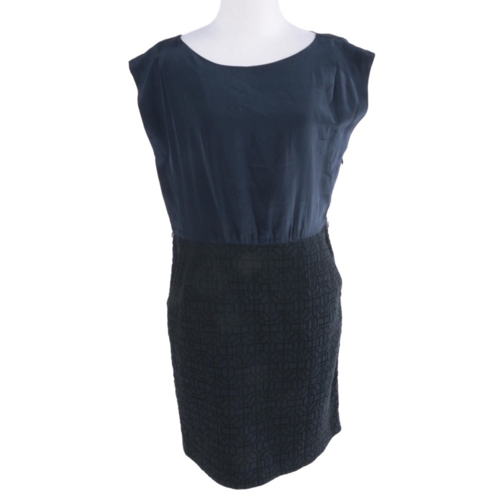 Marc Jacobs Navy Blue Capped sleeves / knit dress